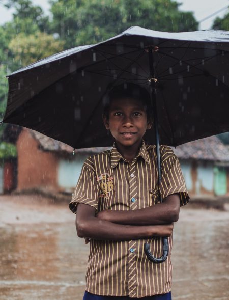 boy-outside-posing-1483142